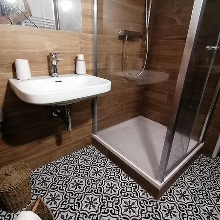 Pankrac & Servac Apartmán