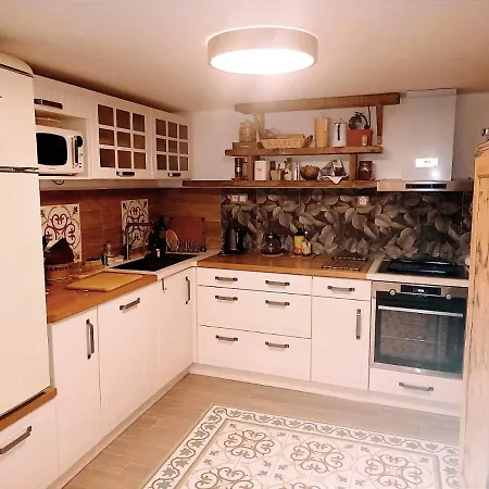 Apartmán Pankrac & Servac *
